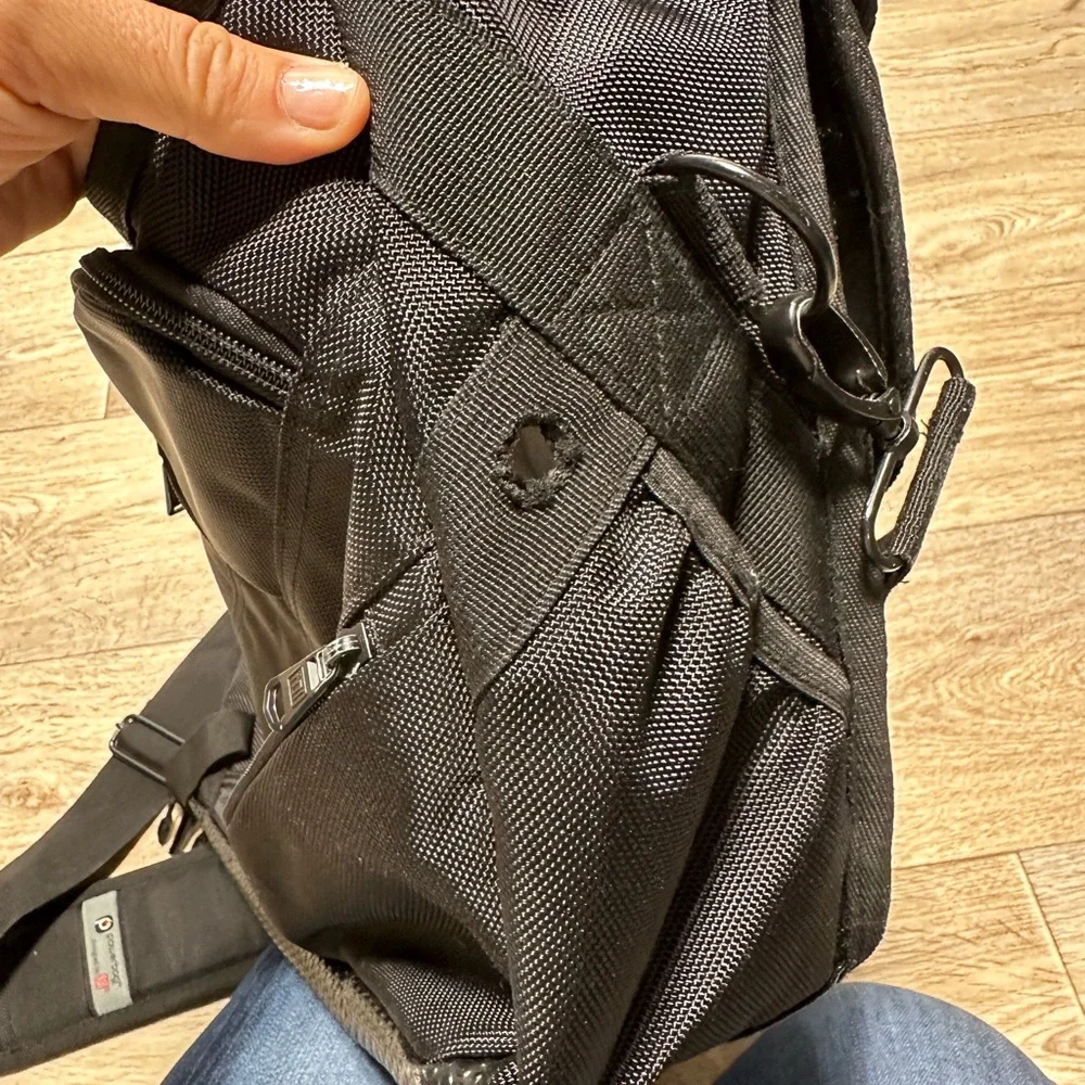 Powerbag Messenger Bag FUL Smartphone tablet laptop charging bag Missing Charger